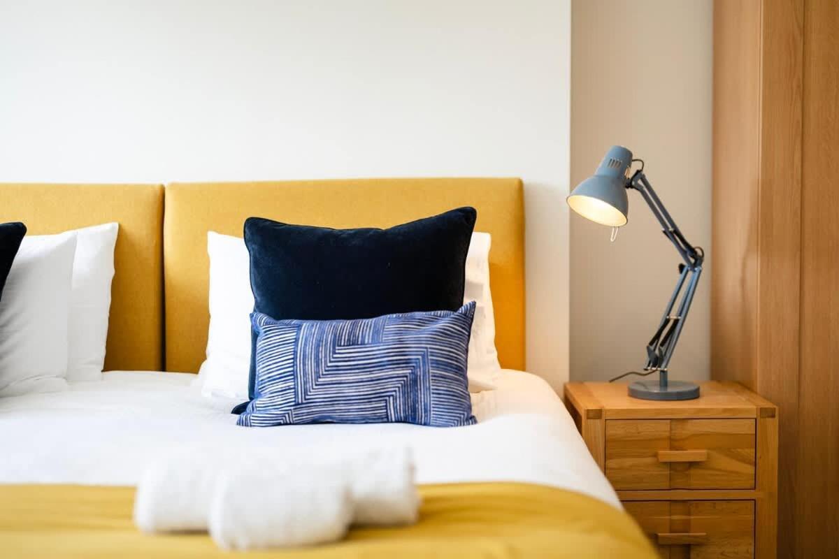 Spacious And Quiet Ground Floor Flat Bristol Bagian luar foto